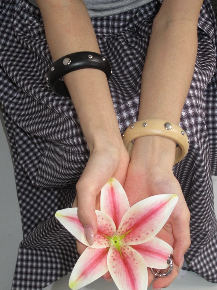 Bloom Lily Bag Charm & Necklace Set